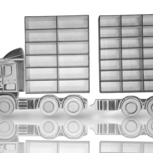 Drewniana półeczka na resoraki w kształcie tira. 