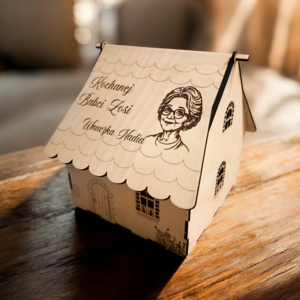 Drewniany domek dla Babci lub Dziadka